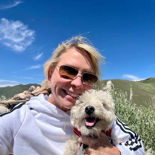 Profile image for pet sitter Therese
