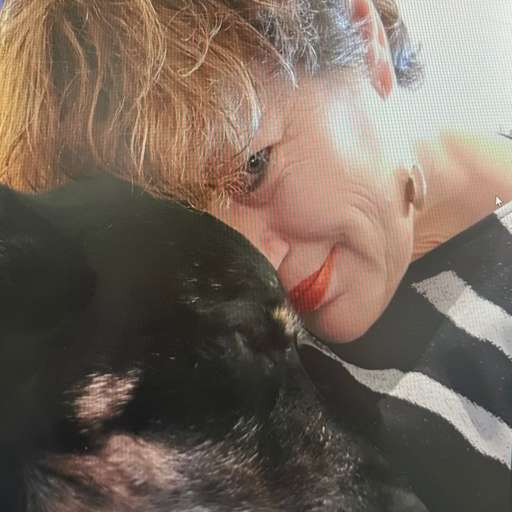 Profile image for pet sitter Debra