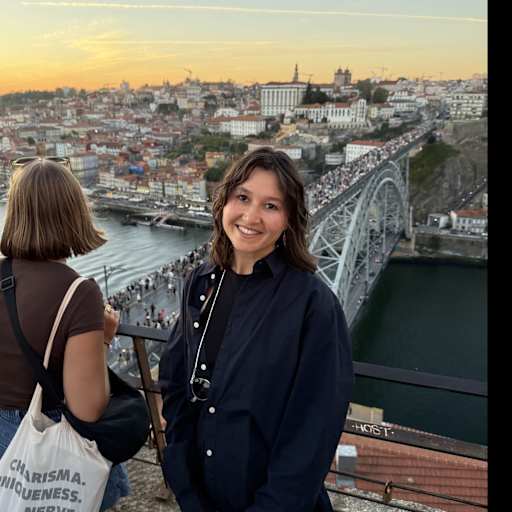 Profile image for pet sitter Firuza