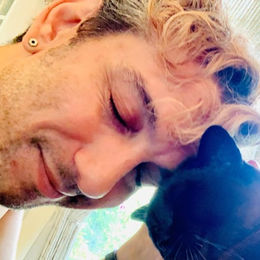Profile image for pet sitter Damien
