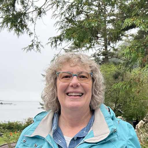 Profile image for pet sitter Lisa