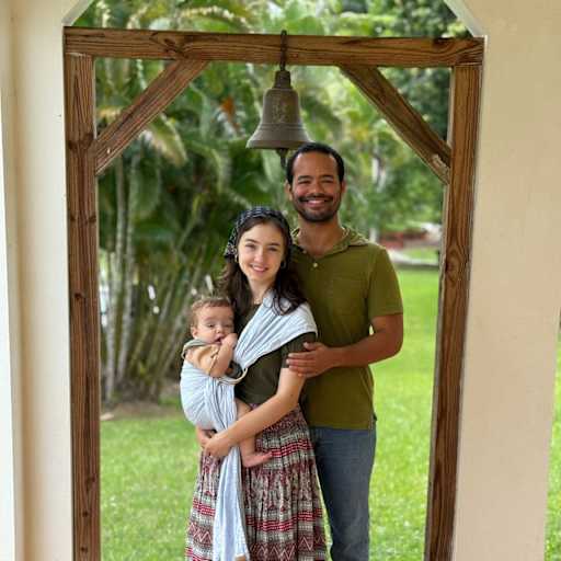 Profile image for pet sitters Rebekah & Samuel