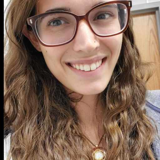 Profile image for pet sitter Shianna