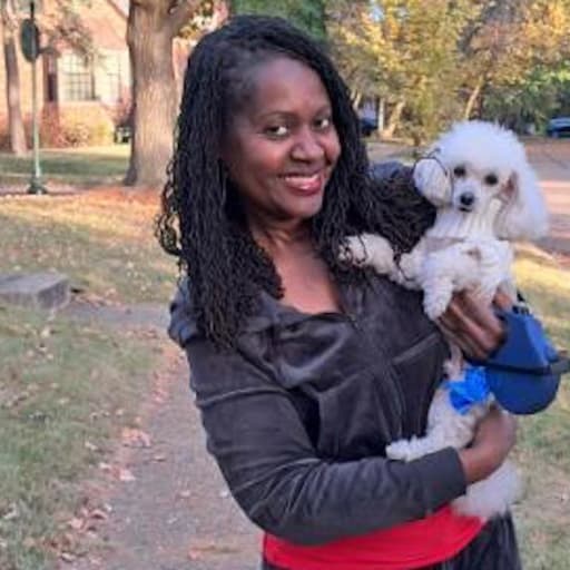 Profile image for pet sitter Erika Harris