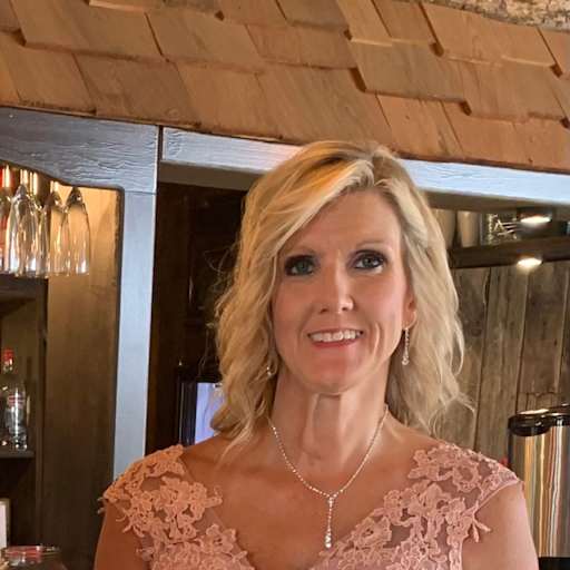 Profile image for pet sitter Pamela