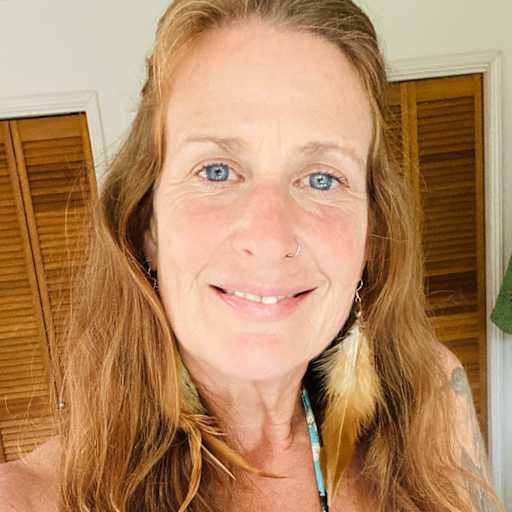 Profile image for pet sitter Skyra