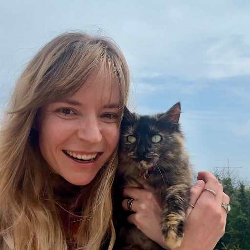 Profile image for pet sitter Aileena