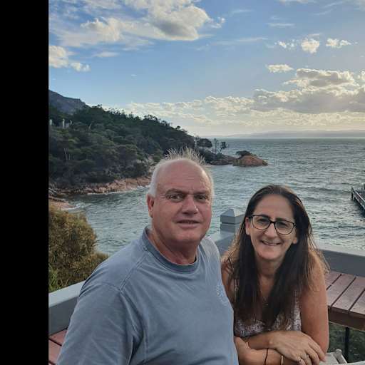 Profile image for pet sitters Anita & Peter