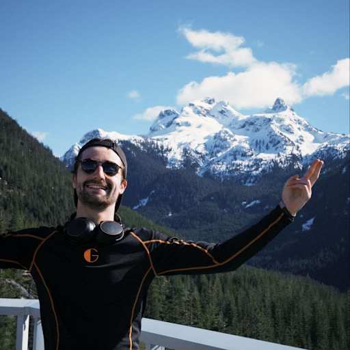 Profile image for pet sitter PM