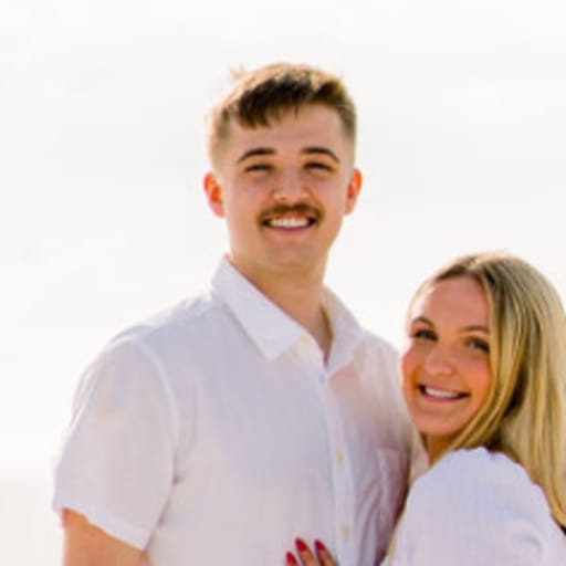 Profile image for pet sitters Jacen & Rachel