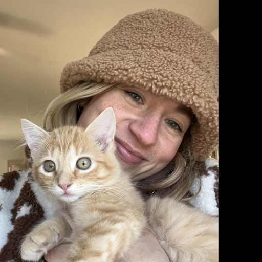 Profile image for pet sitter Eva