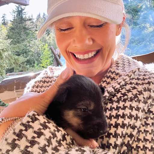 Profile image for pet sitter Emily