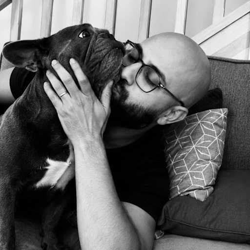Profile image for pet sitter Mourad