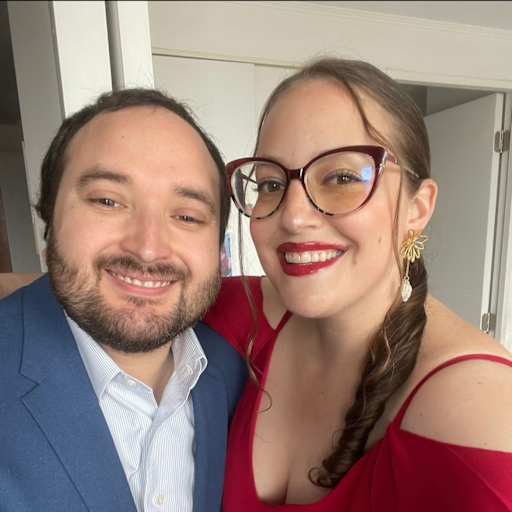 Profile image for pet sitters Tiffany & Matías