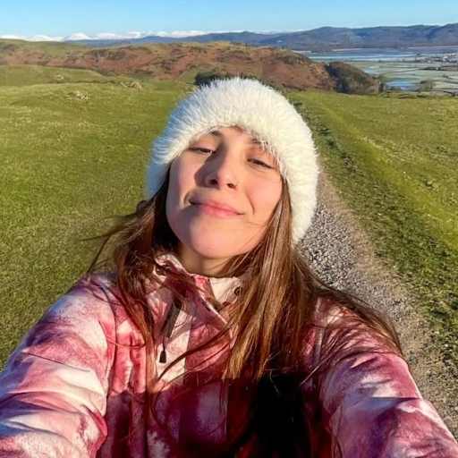 Profile image for pet sitter Imirá Lis