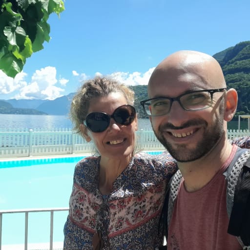 Profile image for pet sitters Anibal & Olga