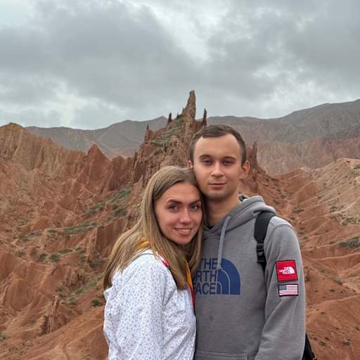 Profile image for pet sitters Liliia & Ilia