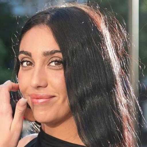 Profile image for pet sitter Joy