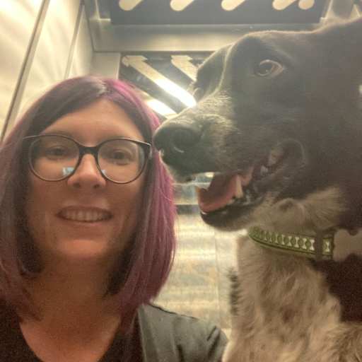 Profile image for pet sitters Davinia & Marife