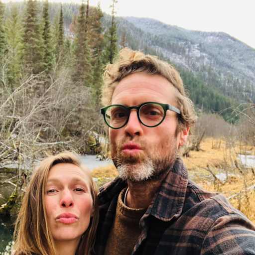 Profile image for pet sitters Hannah & Samuel