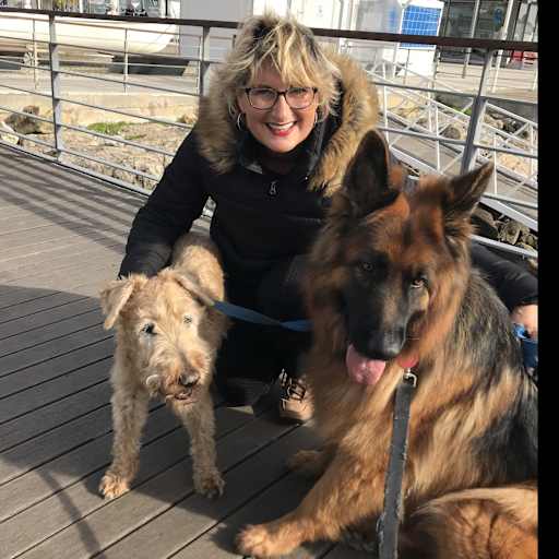 Profile image for pet sitters Jacqueline & Gil