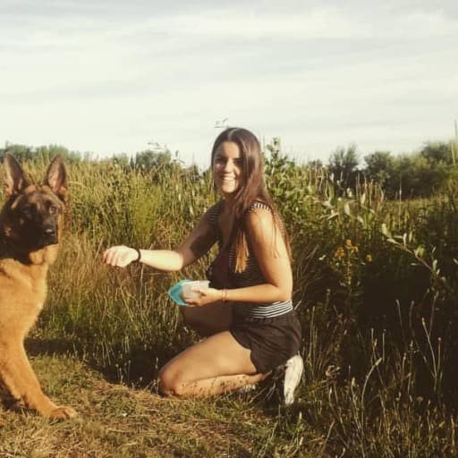 Profile image for pet sitter Laura