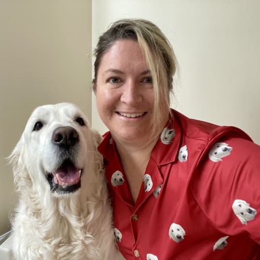 Profile image for pet sitter Valerie