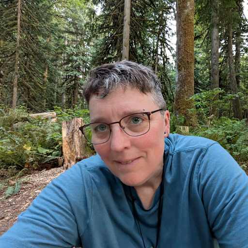 Profile image for pet sitter Elizabeth