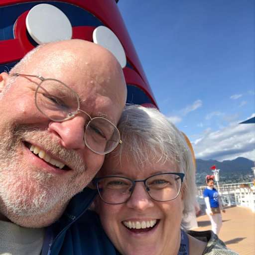 Profile image for pet sitters John & Michele