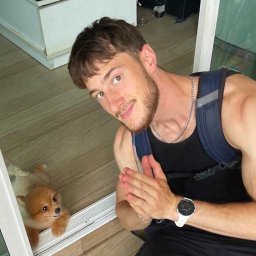 Profile image for pet sitters Jake & Thais