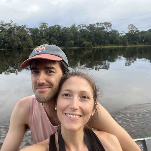 Profile image for pet sitters Juliana & Juan Andres