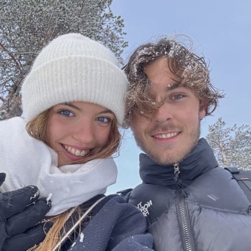 Profile image for pet sitters Axelle & Hugo 