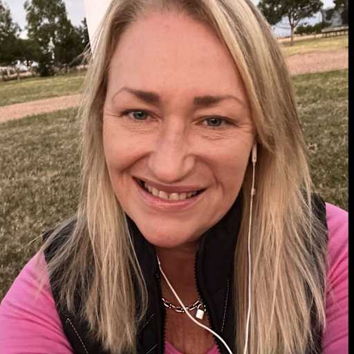 Profile image for pet sitter Kim