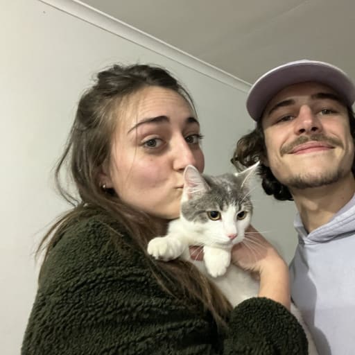 Profile image for pet sitters Audrey & Alexandre