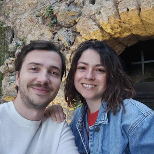 Profile image for pet sitters Isabeau & Dimitri