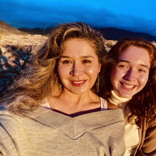 Profile image for pet sitters Jessica & Elizabeth 