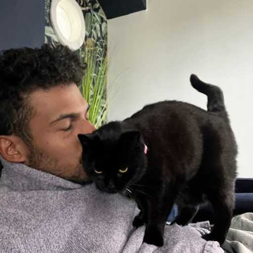 Profile image for pet sitter Cleison