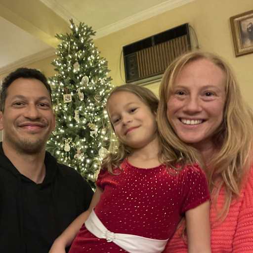 Profile image for pet sitters Nikki & Donald