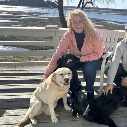 Profile image for pet sitters Yani & Jodi