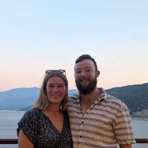 Profile image for pet sitters Emily & Jonny
