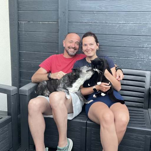 Profile image for pet sitters Fanette & Gregory