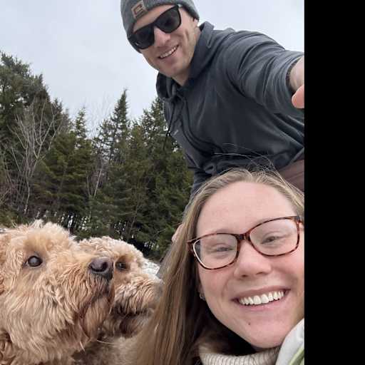 Profile image for pet sitters Megan & Drew