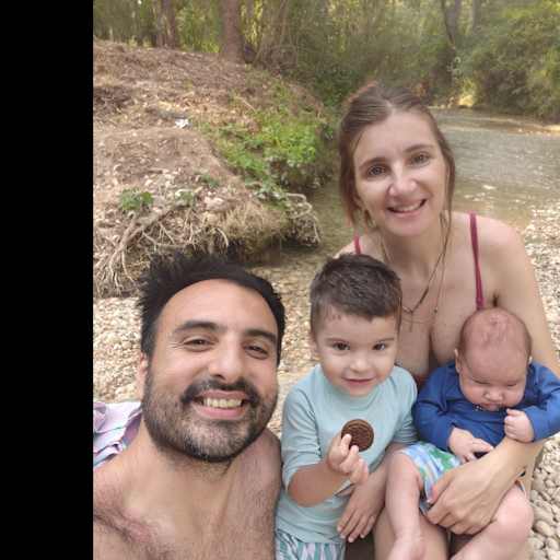 Profile image for pet sitters Federico Julian & Natalia