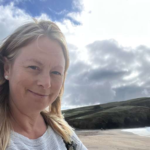 Profile image for pet sitters Kay & Duncan