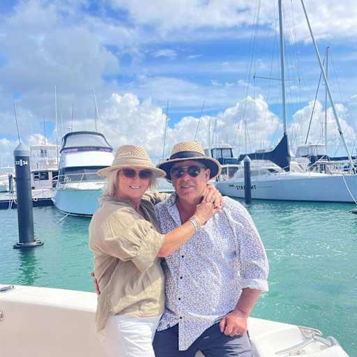 Profile image for pet sitters Wendy & Craig