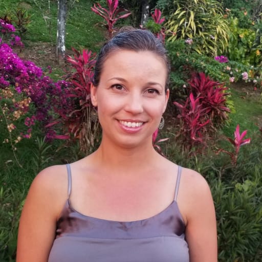 Profile image for pet sitter Jadi