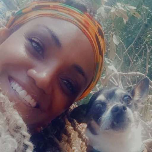 Profile image for pet sitter Kellie