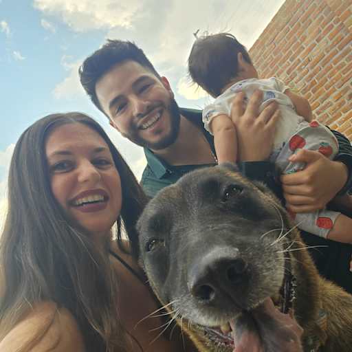 Profile image for pet sitters Ariadna & Luis