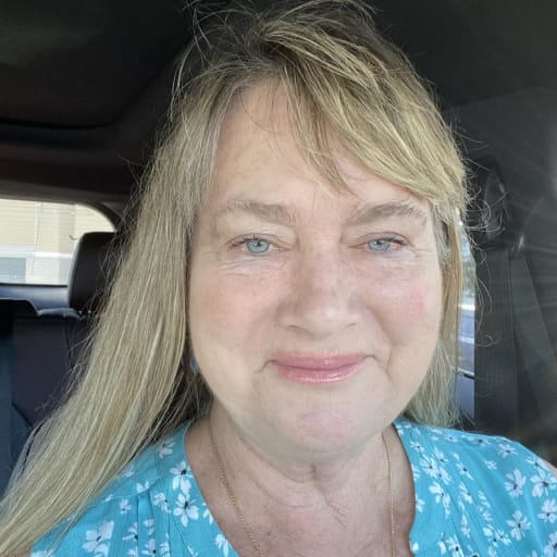Profile image for pet sitter Beth