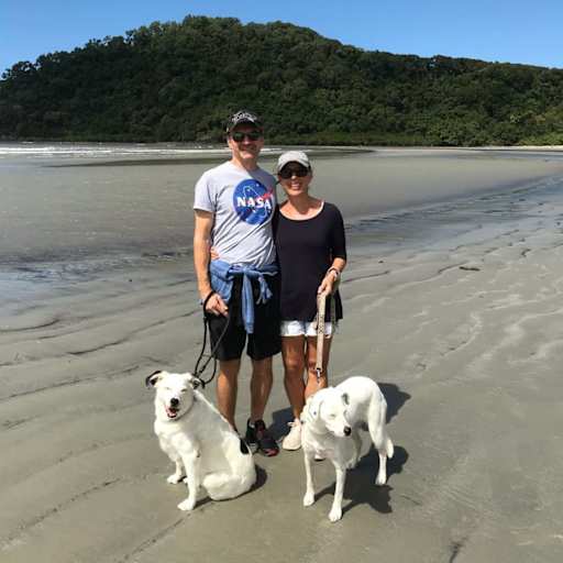 Profile image for pet sitters Alison & Brian